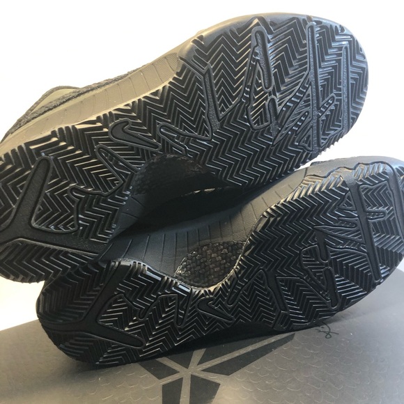 Kobe 4 Protro ‘Gift Of Mamba’ FQ3544-001 Size 8M 9.5W New in OG Box - Picture 11 of 16